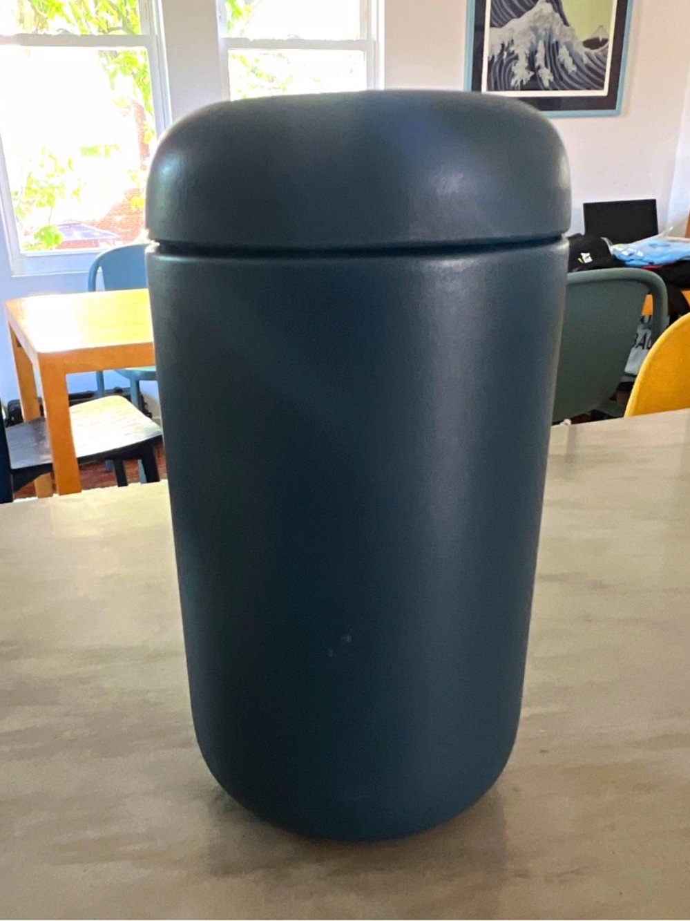 Fellowes 16 ozs Blue Ceramic Travel Tumbler With Twist Lid, Hot/Cold Beverage
